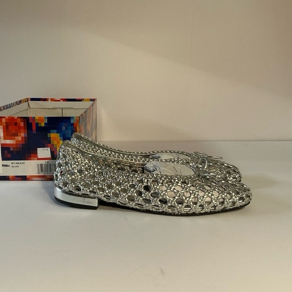 Jeffrey Campbell| Women's My Weave Woven Flats - Picture 2 of 3